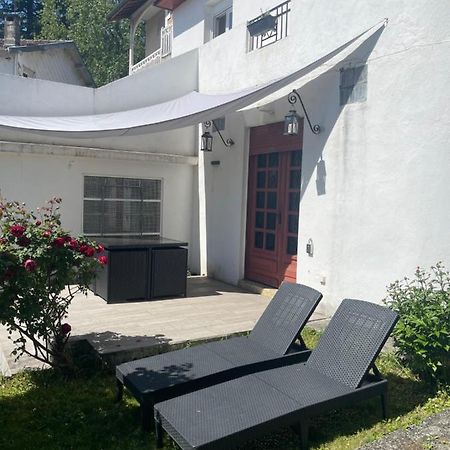 Studio 35M2 Terrasse Et Jardin Quartier Calme Au Centre Ville De Lourdes Exterior foto